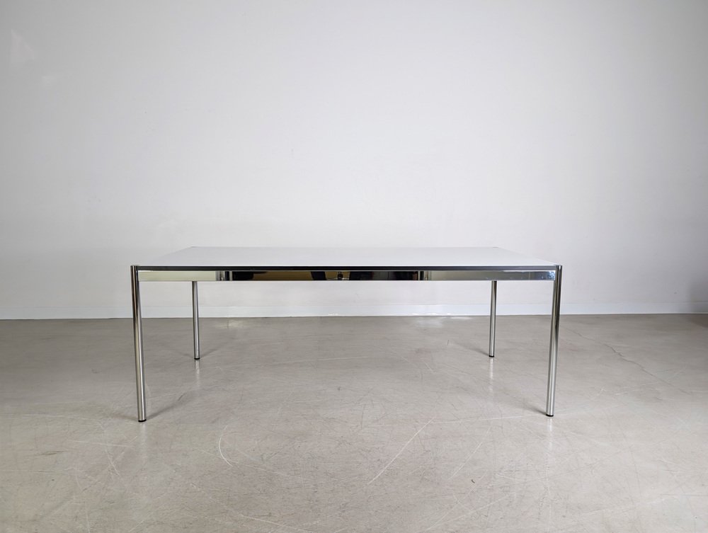 Usm Basic Table Table in Resin White from USM Haller for sale at Pamono