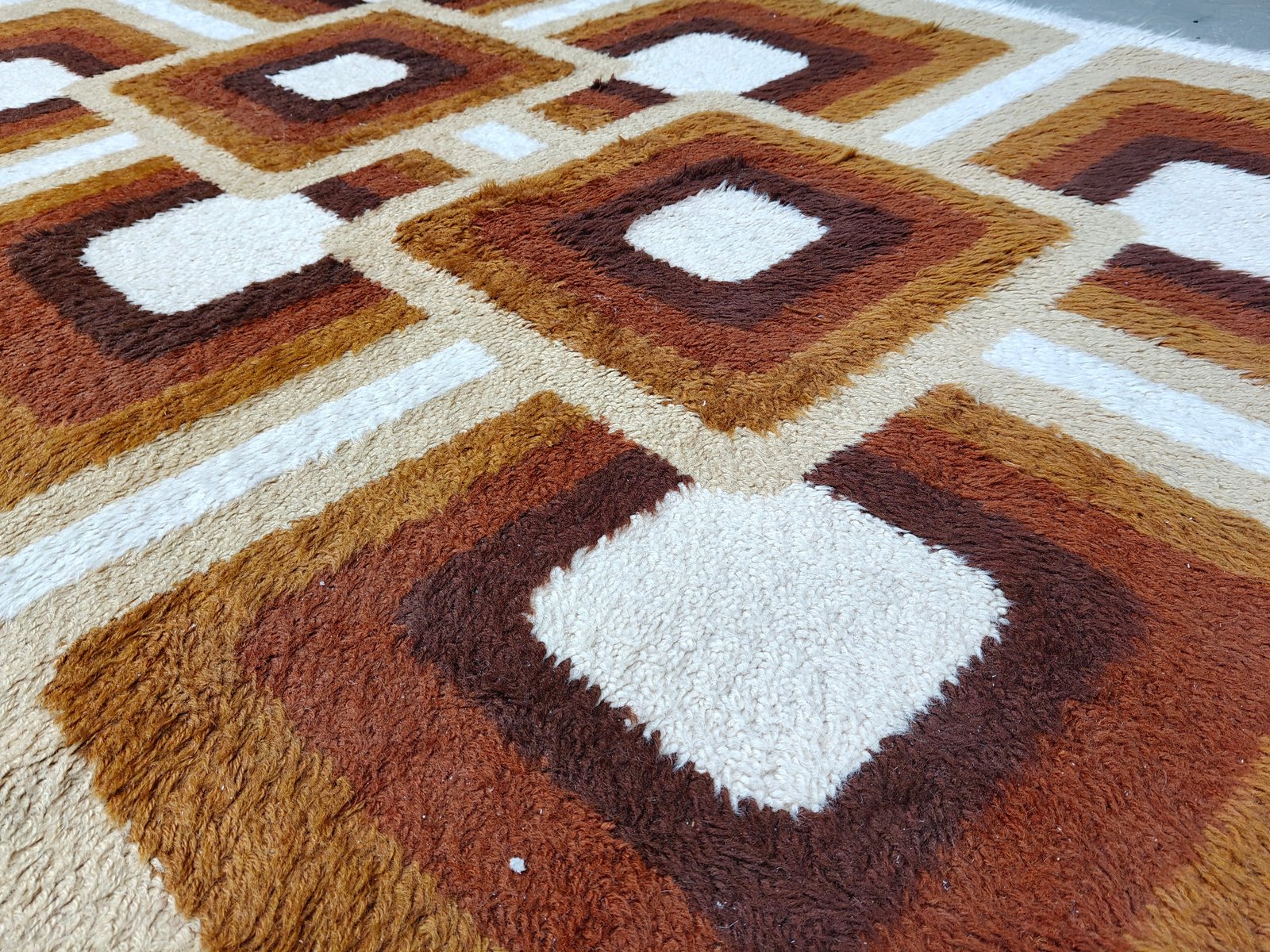Vintage Belgian Rug, 1970s for sale at Pamono