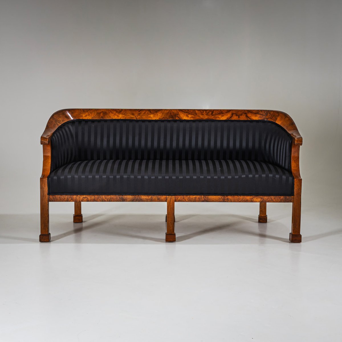Antique German Biedermeier Sofa, 1820 for sale at Pamono