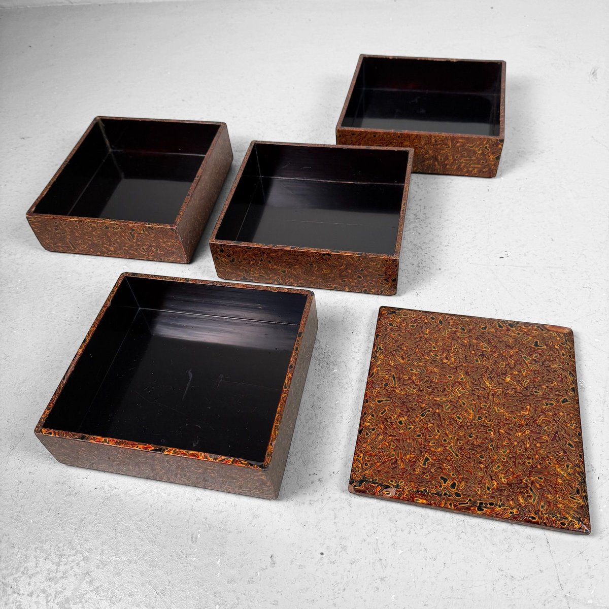 Japanese Stack Japanese Wakasa-Nuri Jubako Stacking Box, 1940s for sale at Pamono