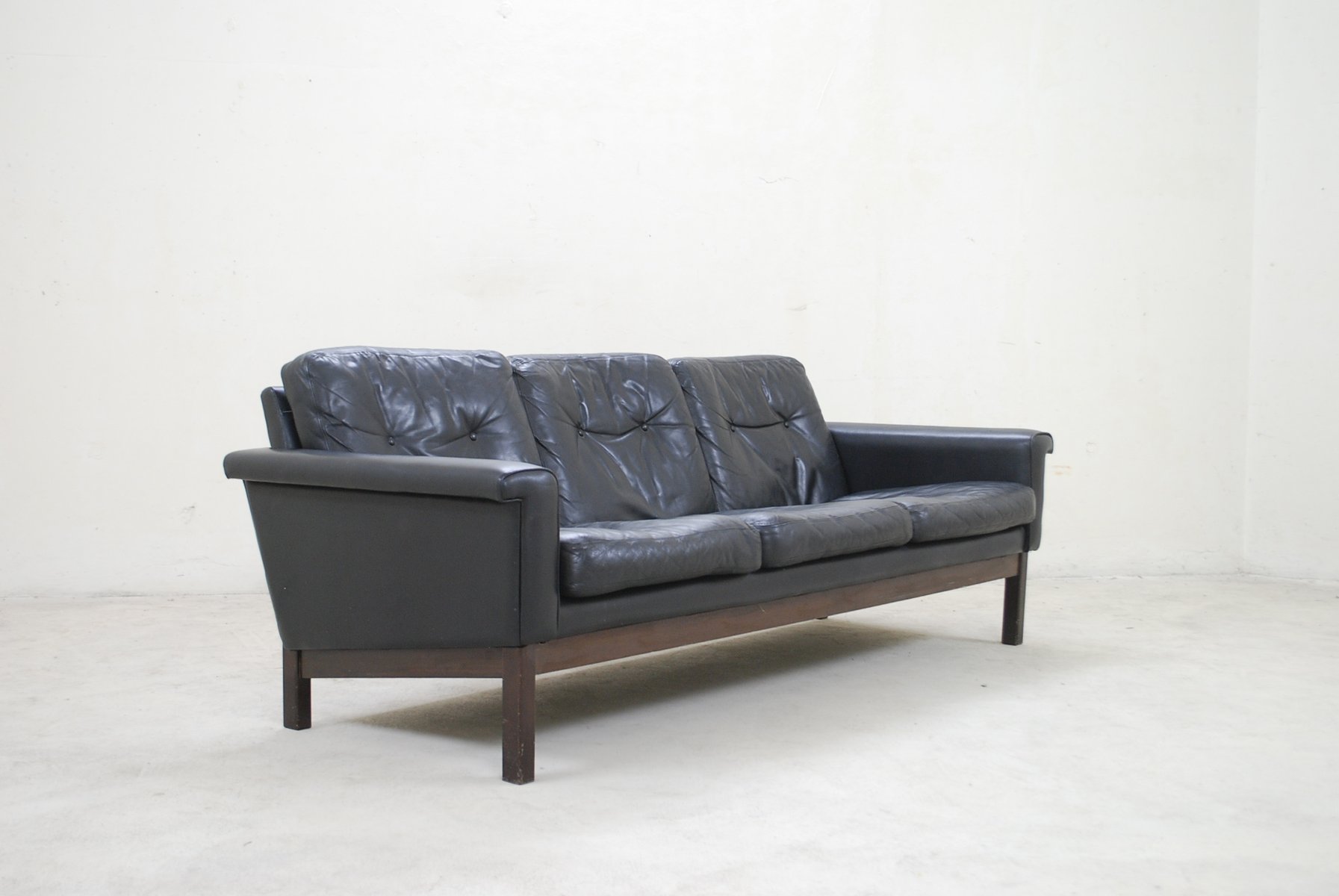 Vintage Black Leather Sofa From Asko For At Pamono Vintage Black Leather Sofa From Asko
