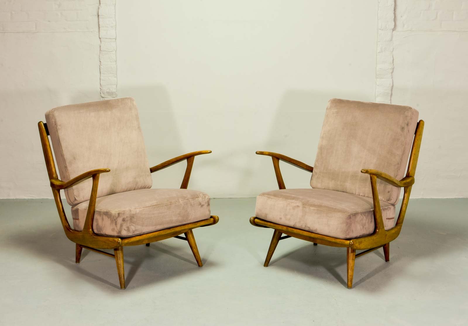 Mid Century Spindle Back Dining Room Chairs