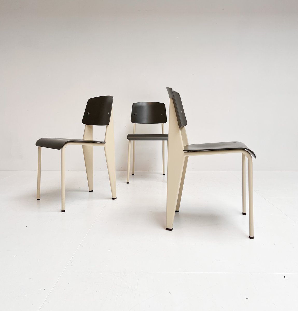 Chaise Standard — Jean Prouvé