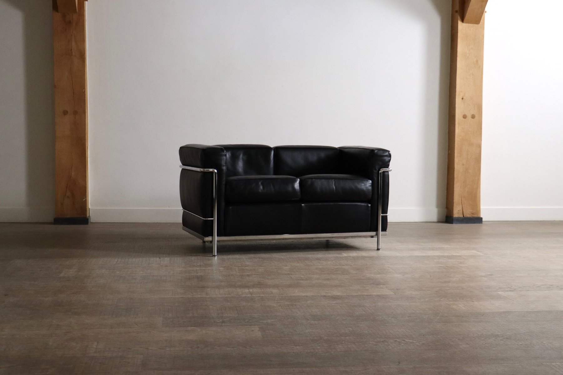 LC2 2-Seater Sofa by Charlotte Perriand and Le Corbusier for Cassina ...