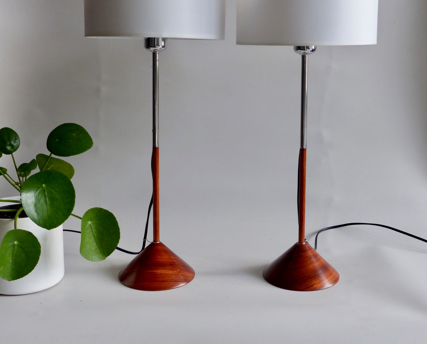 Vintage Wooden Table Lamp For At Pamono Vintage Wooden Table Lamp