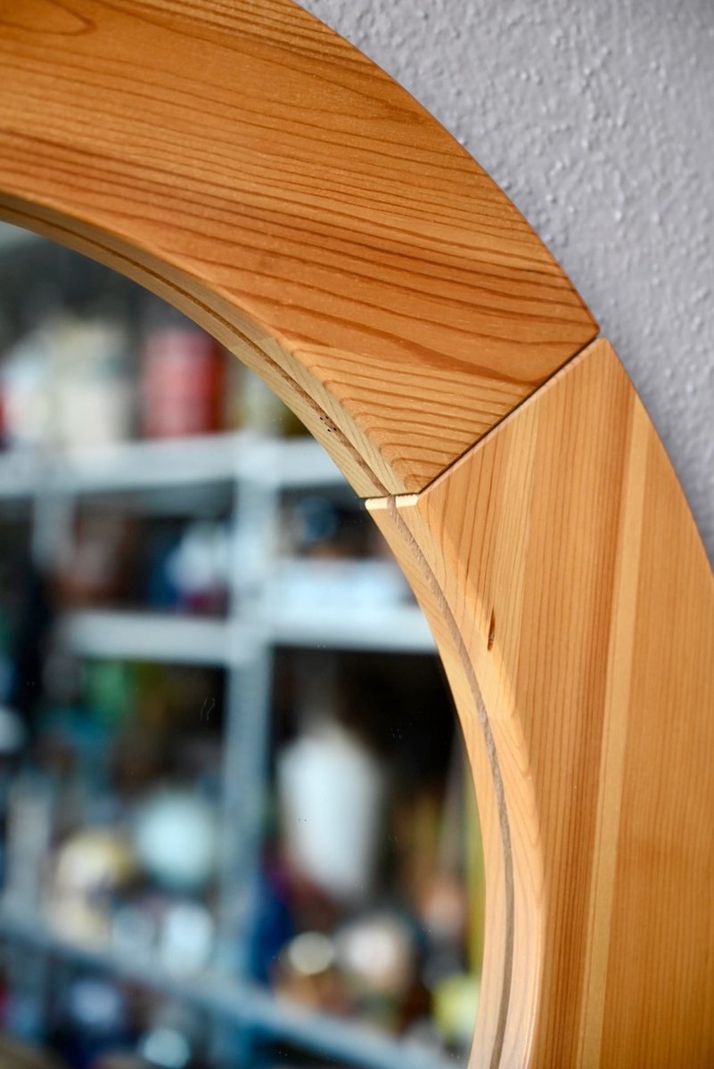 Vintage Scandinavian Round Wall Mirror in Pine, 1960s for sale at Pamono
