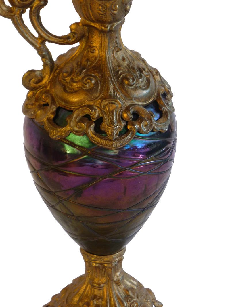 Austrian Art Nouveau Glass Vase from Loetz for sale at Pamono