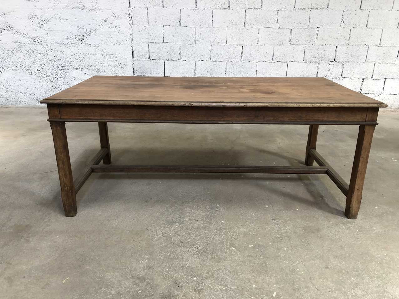 Mesa de comedor vintage pequeña en venta en Pamono Mesa de comedor vintage pequeña en venta en Pamono