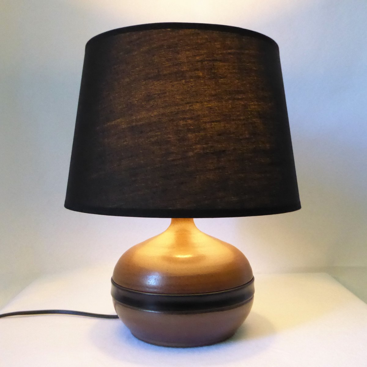 Vintage Lampe Aus Keramik & Leder Von Gabriel Hamm 1980er