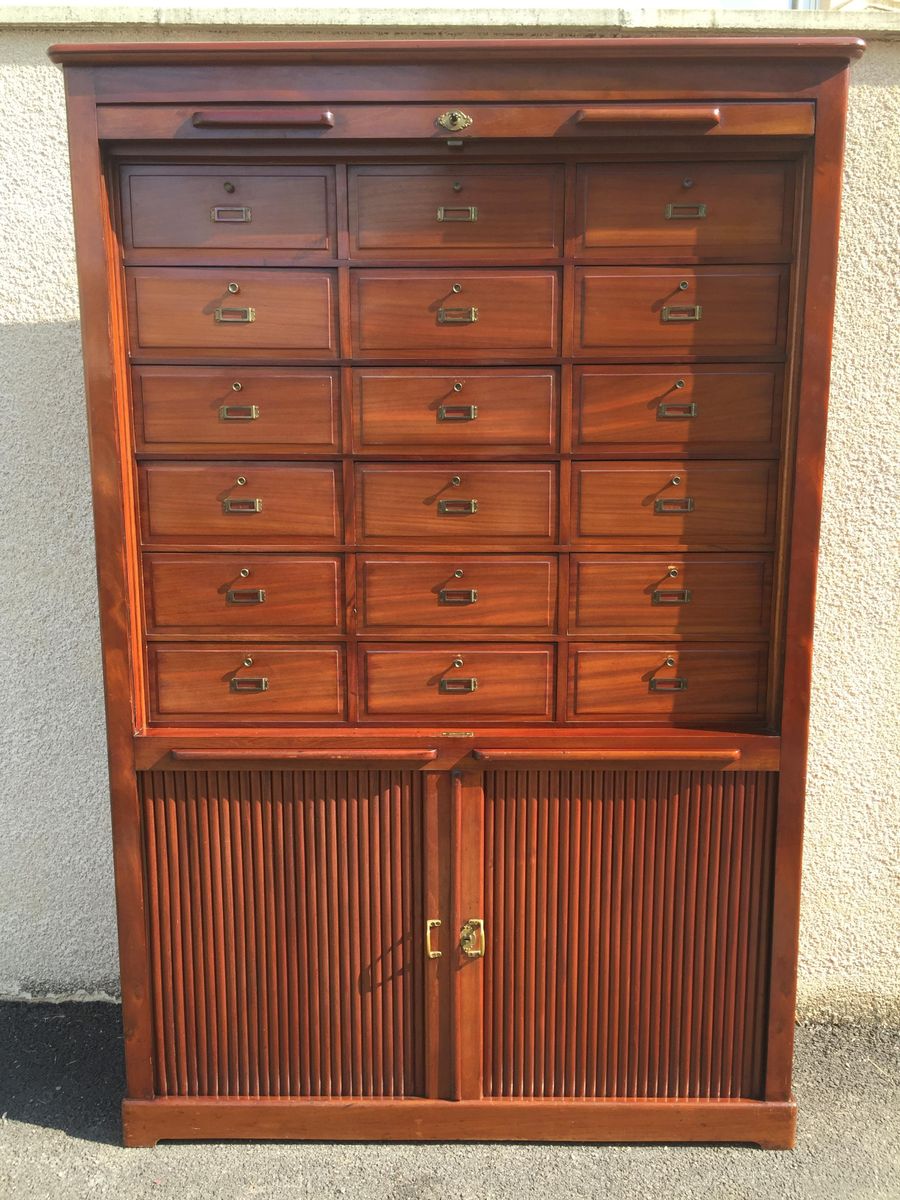 Meuble Antique à Volet Coulissant, 1900s en vente sur Pamono