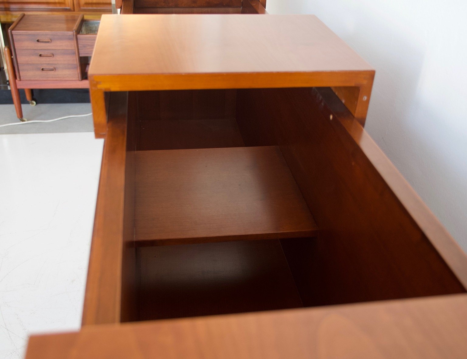 Kirschholz Barschrank von Sellaro Arredamenti S.R.L, 1980er bei Pamono