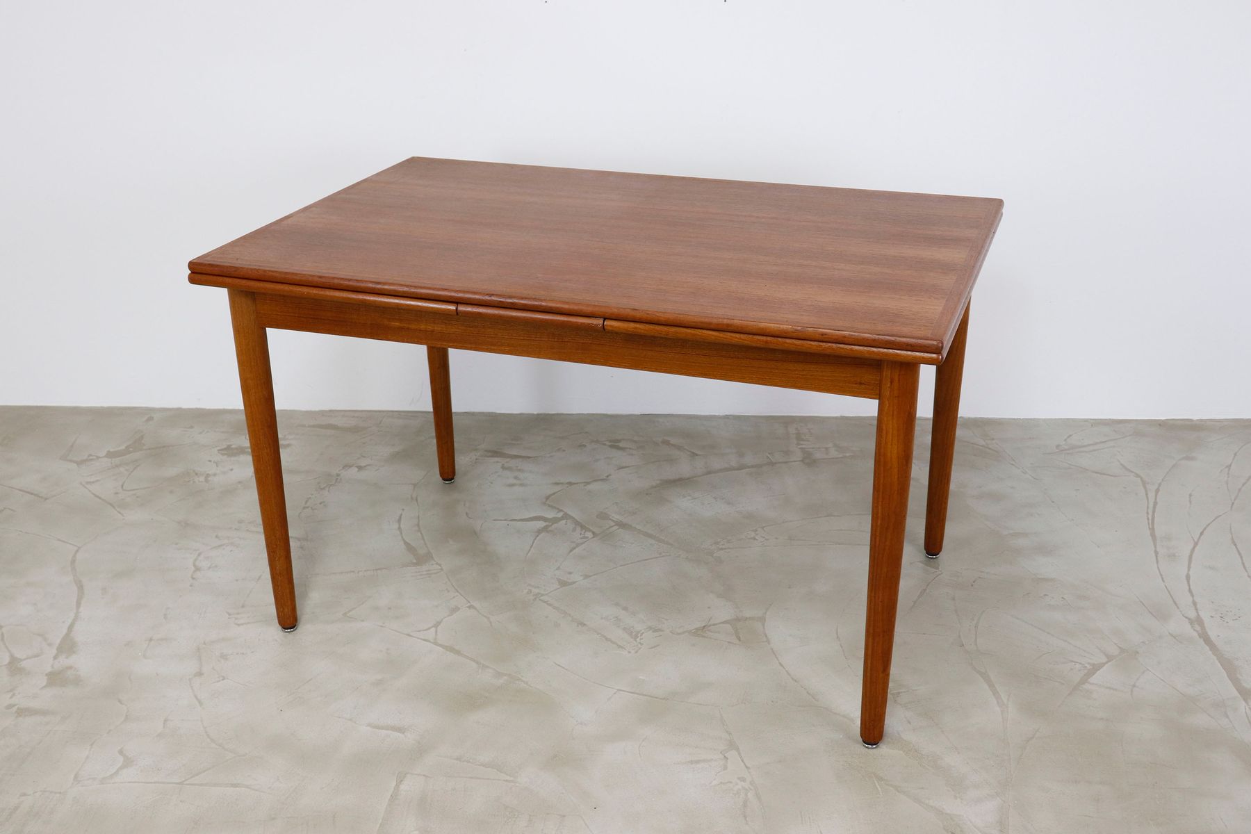 Danish Teak Extendable Modern Dining Table 1960s For At Pamono Danish Teak Extendable Modern Dining Table 1960s