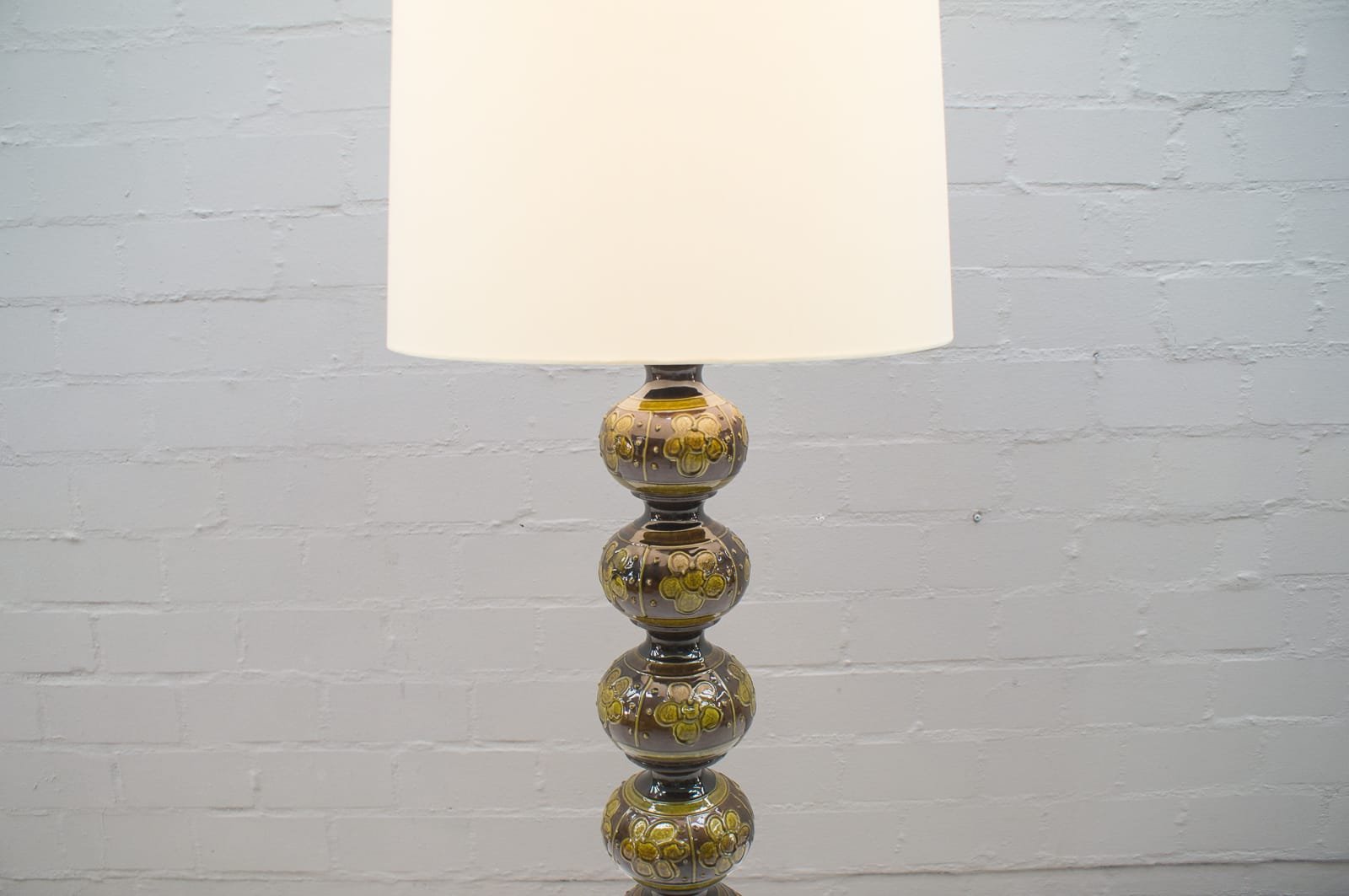 Keramik Stehlampe von Kaiser Leuchten, 1960er bei Pamono kaufen