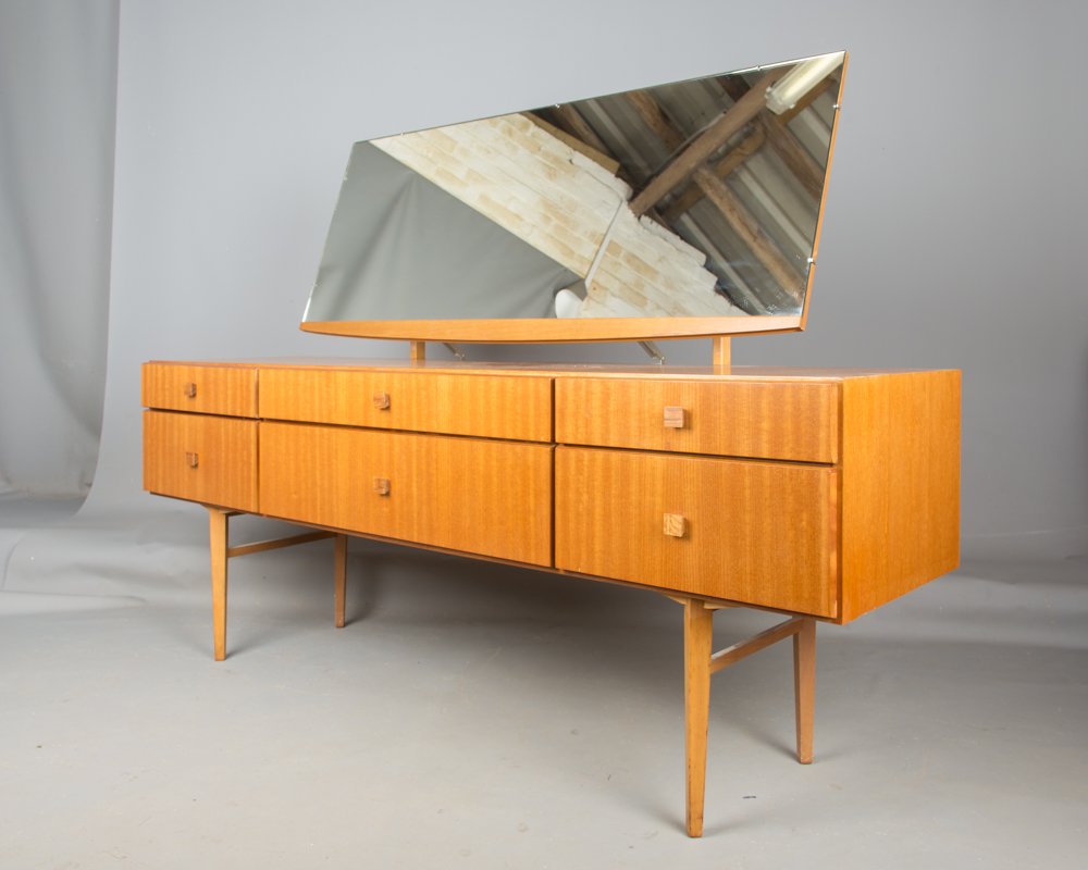 Mid Century Modern Dressing Table From Meredew For Sale At Pamono