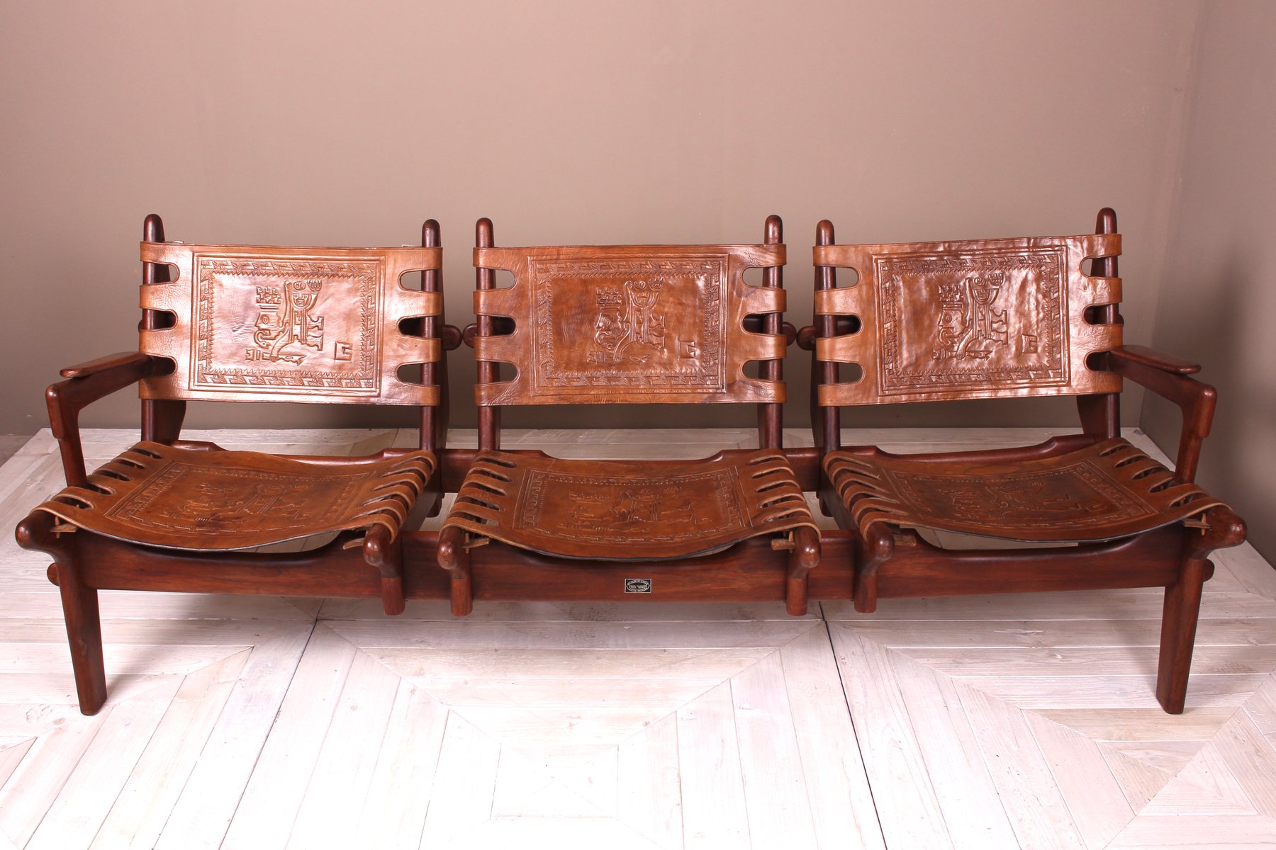Ecuadorian Rosewood Leather Three Seater Sofa By Angel I Pazmino Ecuadorian Rosewood Leather Three Seater Sofa By Angel I Pazmino For Muebles De Estilo 1960s