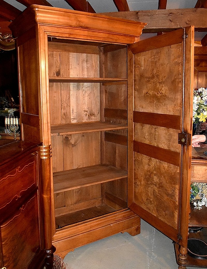 Antique Wardrobe for sale at Pamono