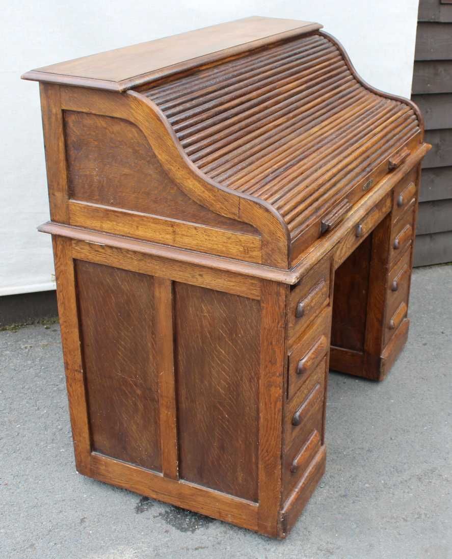 Oak Roll Top Desk 1930s For At Pamono Oak Roll Top Desk 1930s