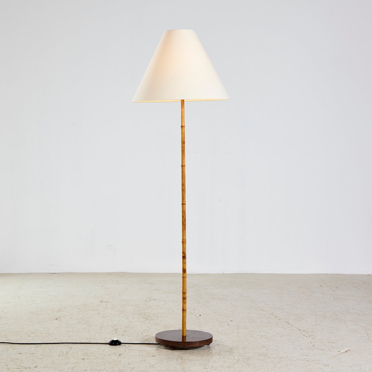 Mid Century Floor Lamp With Bamboo Stem 1960s For At Pamono Mid Century Floor Lamp With Bamboo Stem 1960s