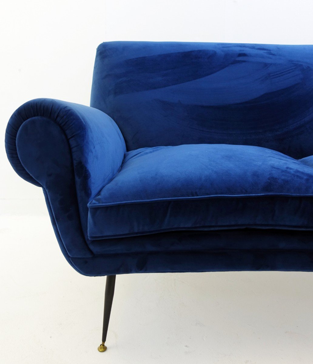 Vintage Deep Blue Velvet Sofa By Gigi Radice For At Pamono Vintage Deep Blue Velvet Sofa By Gigi Radice
