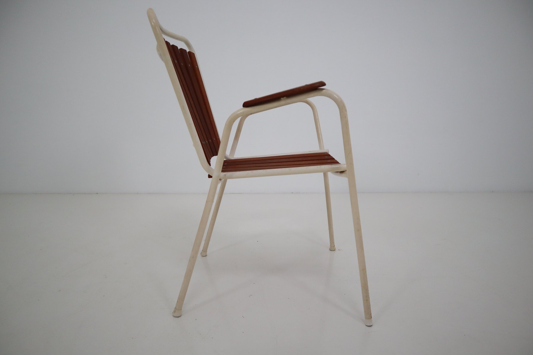 Mid Century Garden Patio Chairs 1970s Set Of 6 Bei Pamono Kaufen