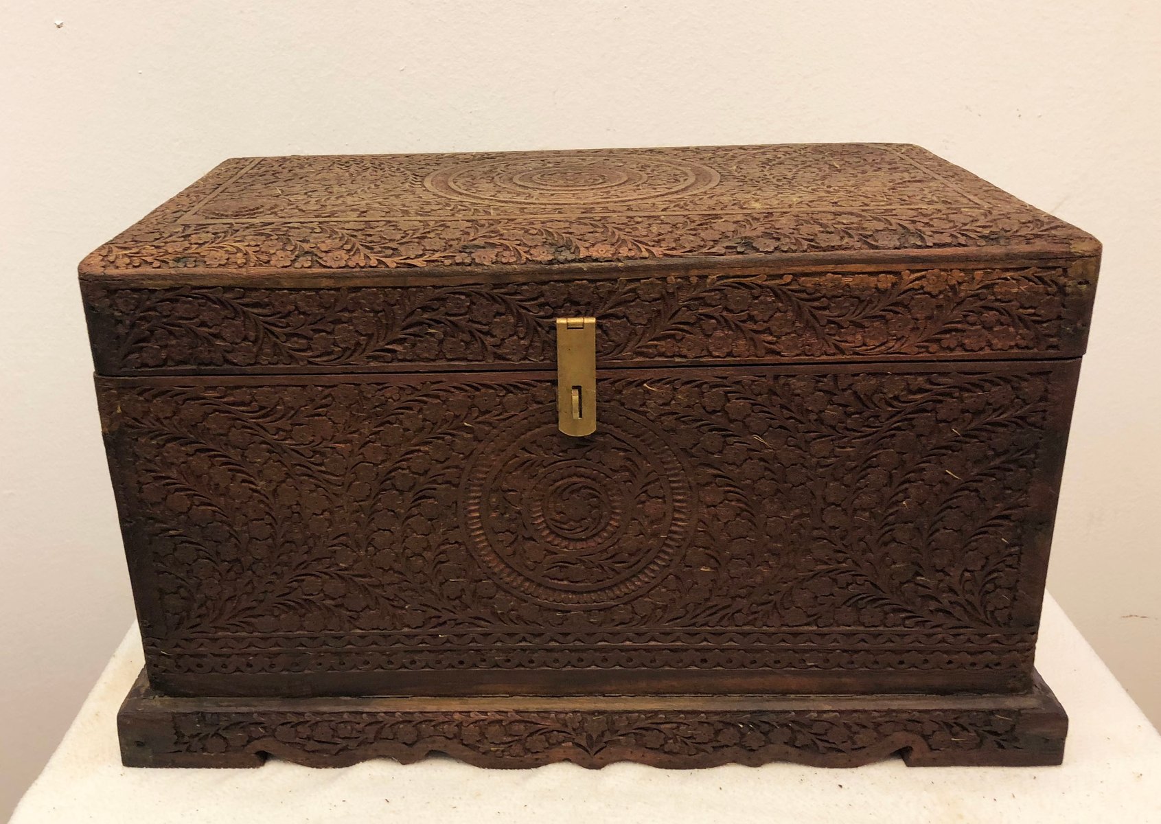 Boîte à Bijoux SURENHAP - Vintage En Bois - Rouge - Grande Taille - Coffre Au Trésor Rétro 6003B