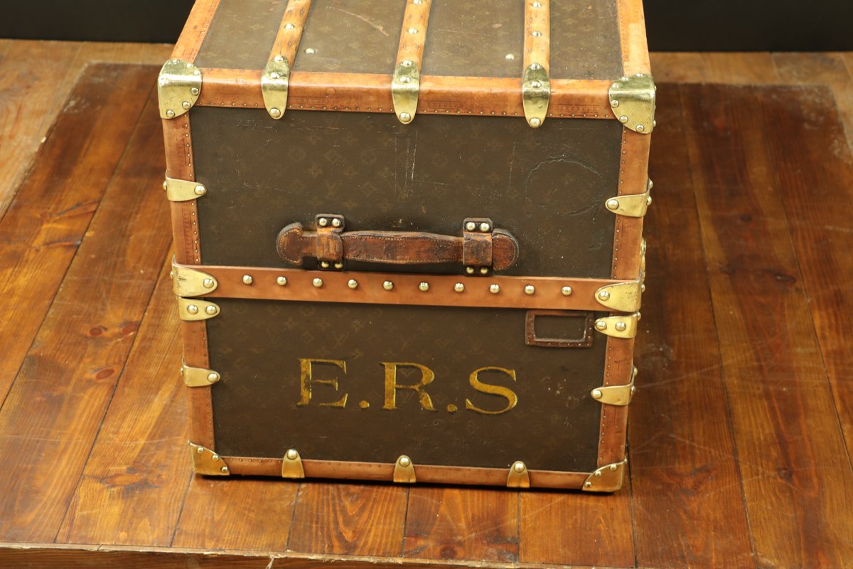 Louis Vuitton Vintage Wardrobe Trunks Mount Mercy University
