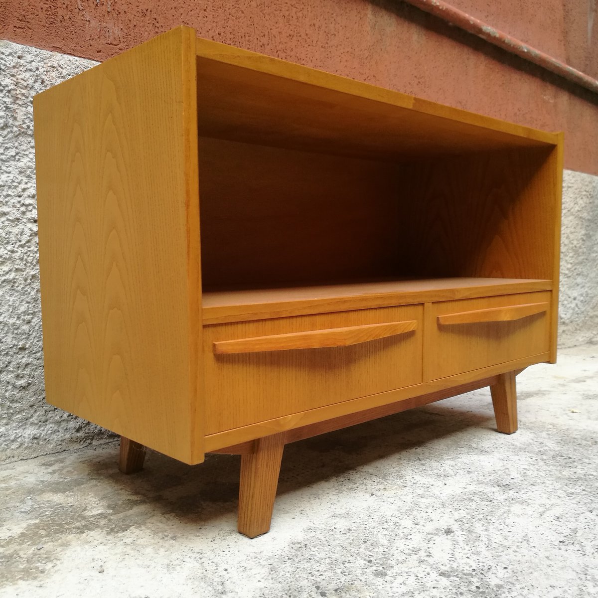 Danish Tv Cabinet 1960s Bei Pamono Kaufen