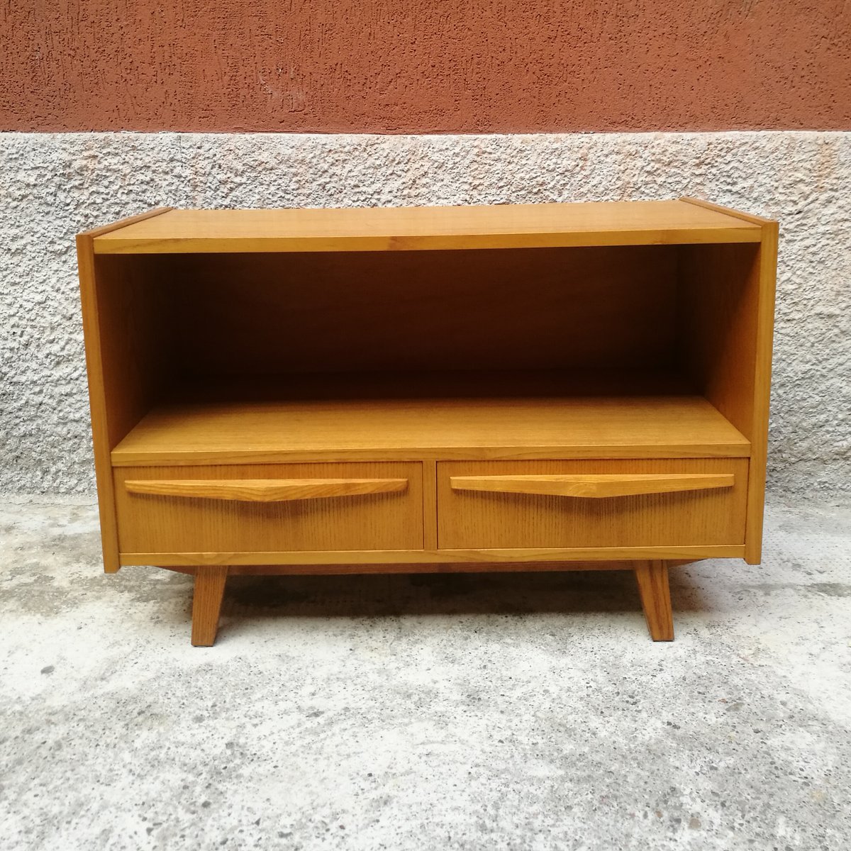 Danish Tv Cabinet 1960s Bei Pamono Kaufen