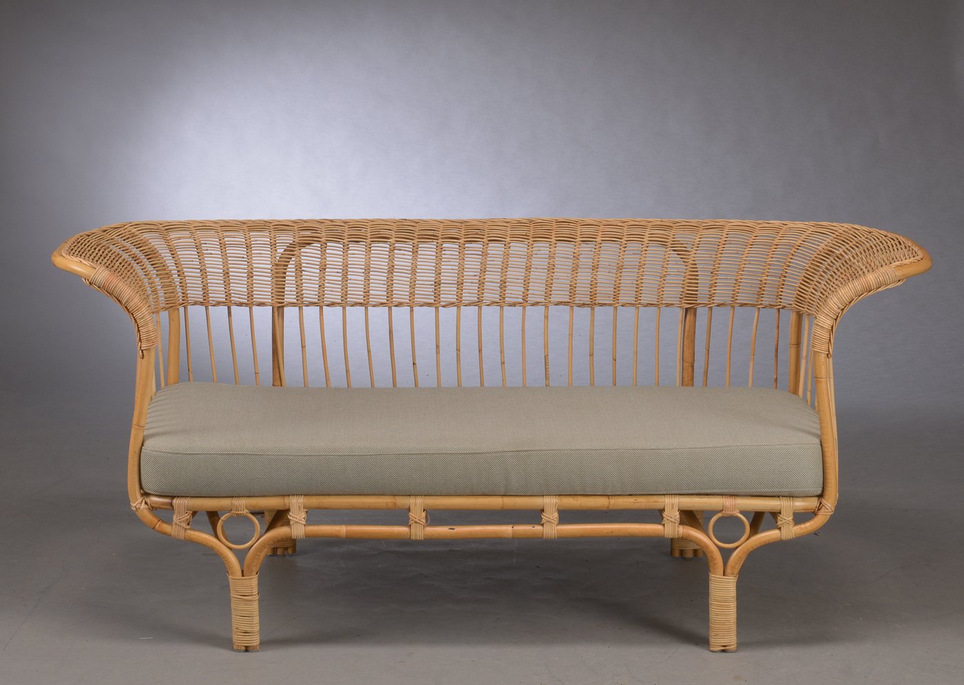 Belladonna Rattan Sofa By Franco Albini 1950s Belladonna Rattan Sofa By Franco Albini 1950s