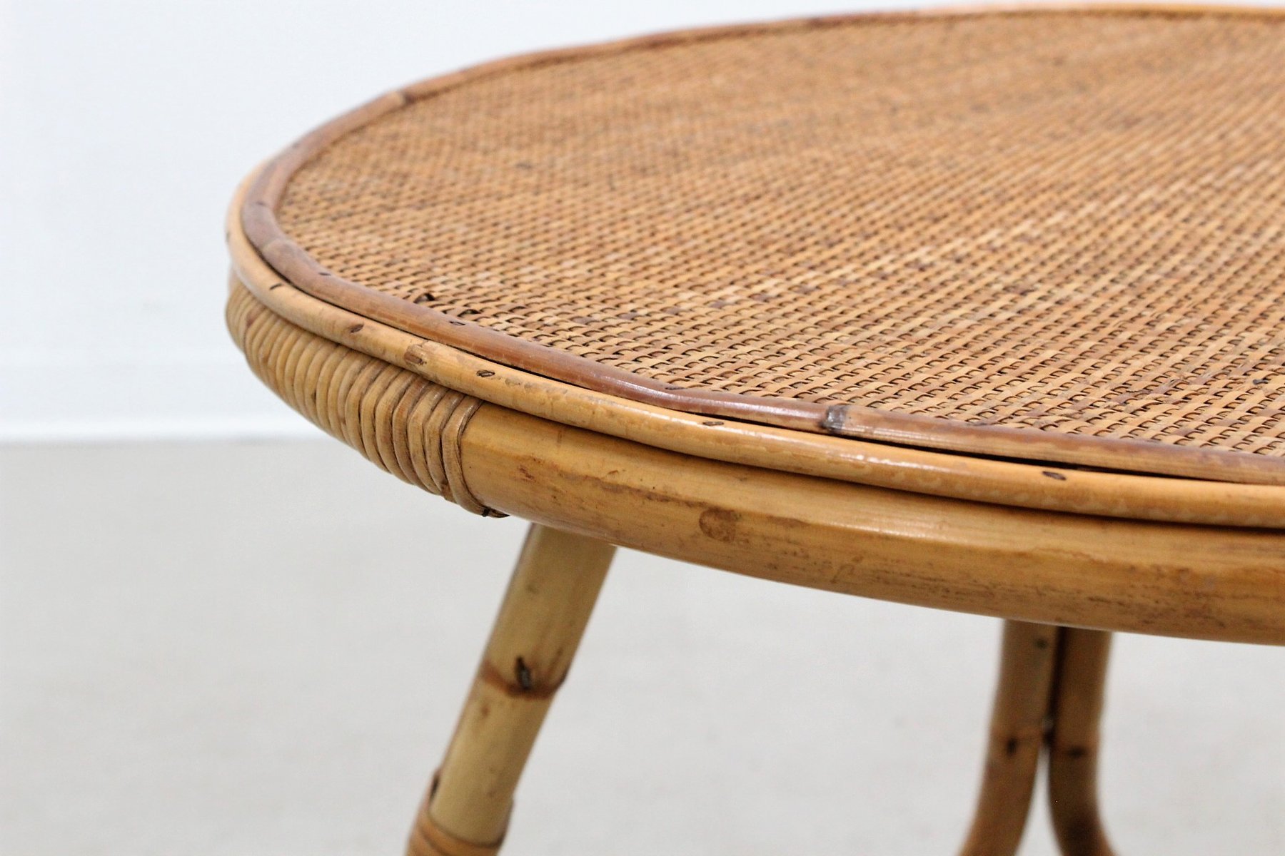 Mid century italian round rattan coffee table from pierantonio bonacina 1950s