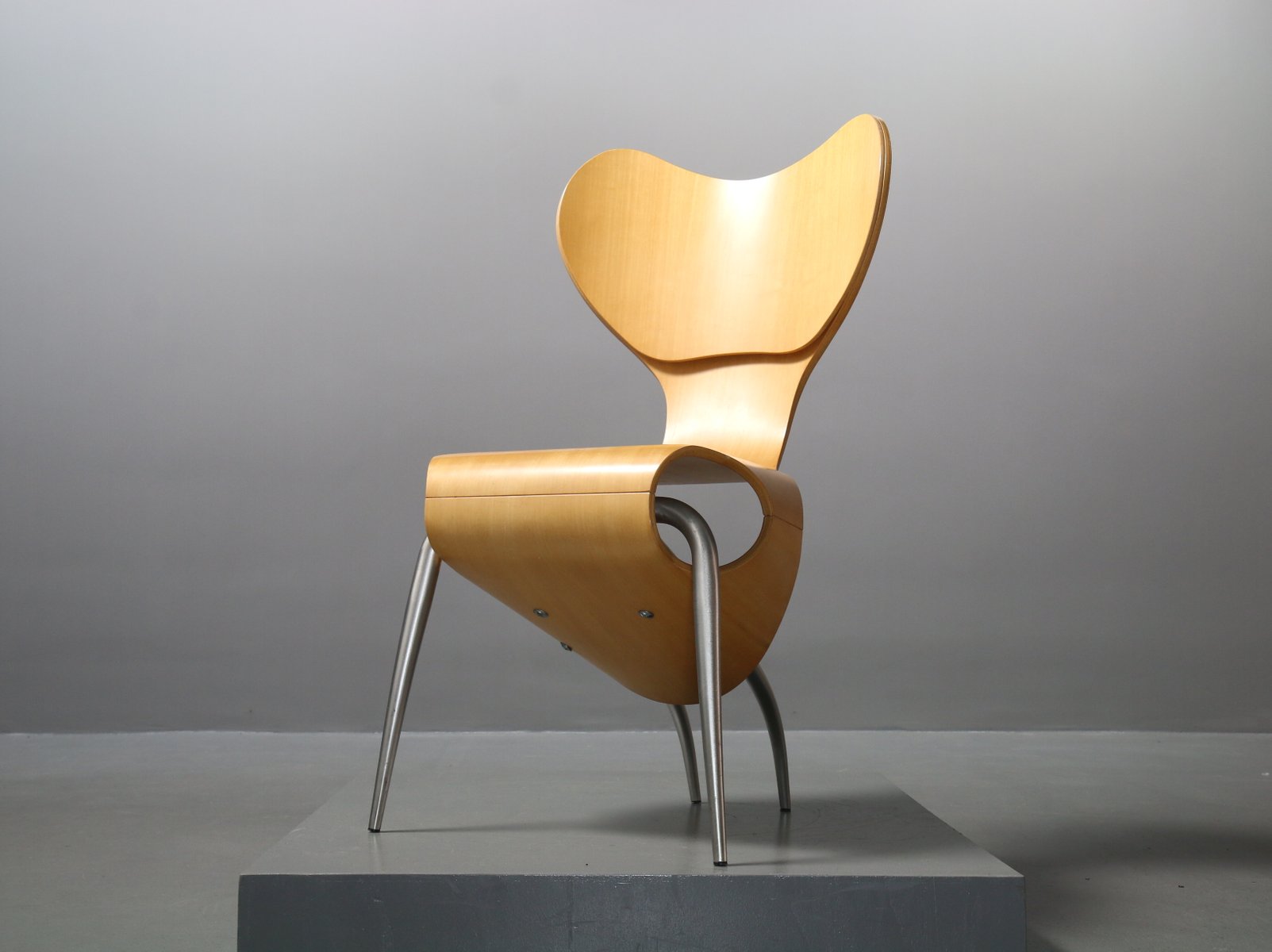 Vintage Empty Chair von Ron Arad für Driade bei Pamono kaufen Vintage Empty Chair von Ron Arad für Driade bei Pamono kaufen