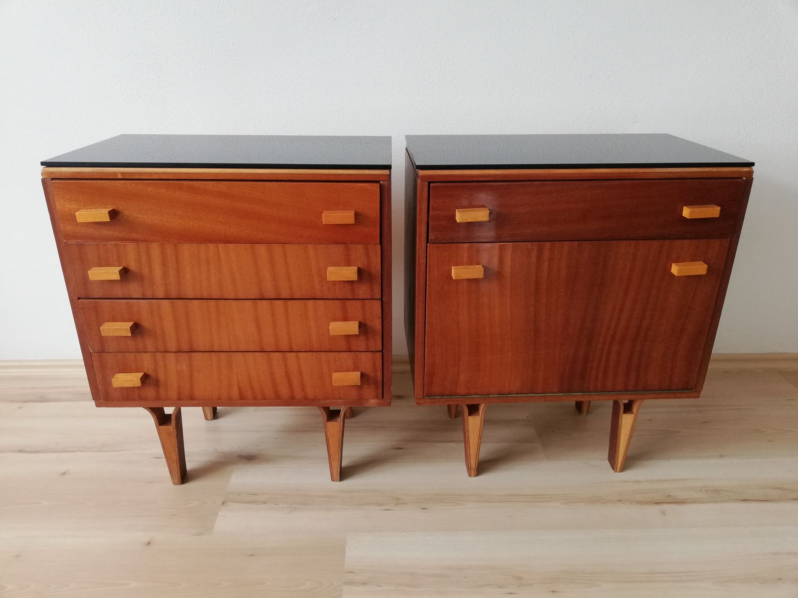 Mahogany Nightstands With Opaxit Glass By Frantisek Jirak For Novy