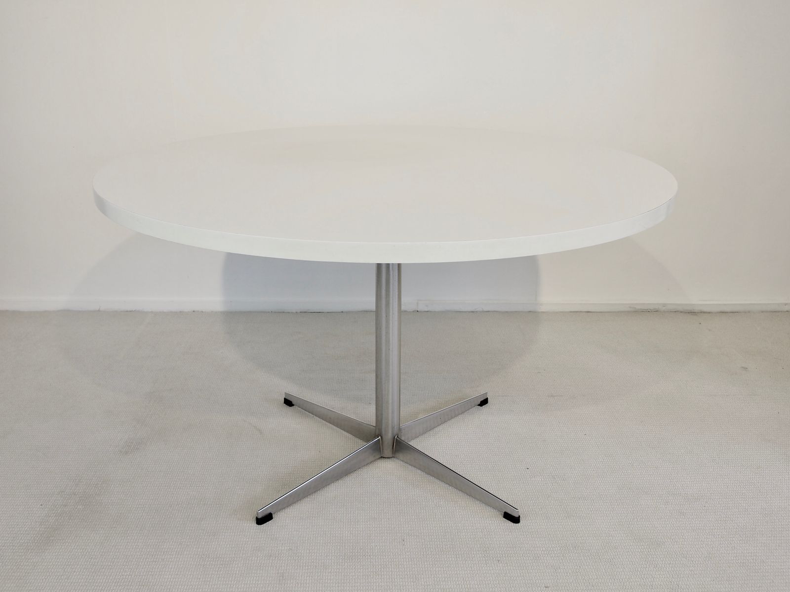 Mid Century Round Dining Table From Pastoe 1960s