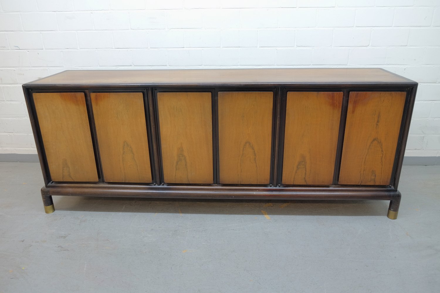Vintage Sideboard for sale at Pamono - Vintage Style Sideboard