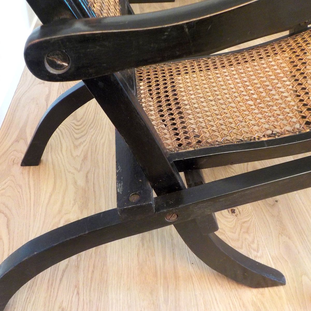 Folding chaise lounge 1920s 8 1763 00 price per piece