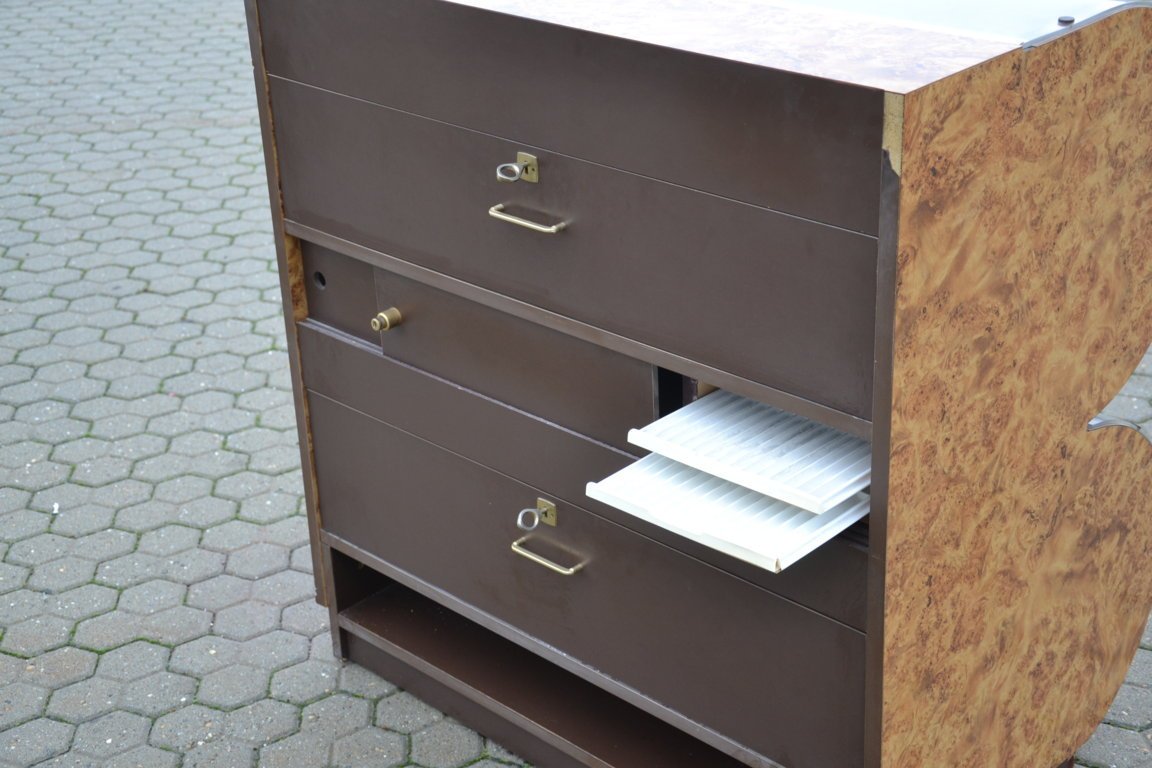 Meuble Vitrine Vintage, 1950s en vente sur Pamono