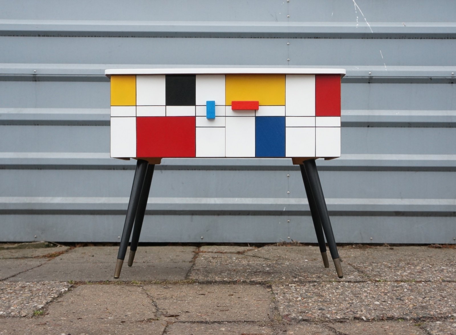 Small Modernist Commode, 1960s for sale at Pamono