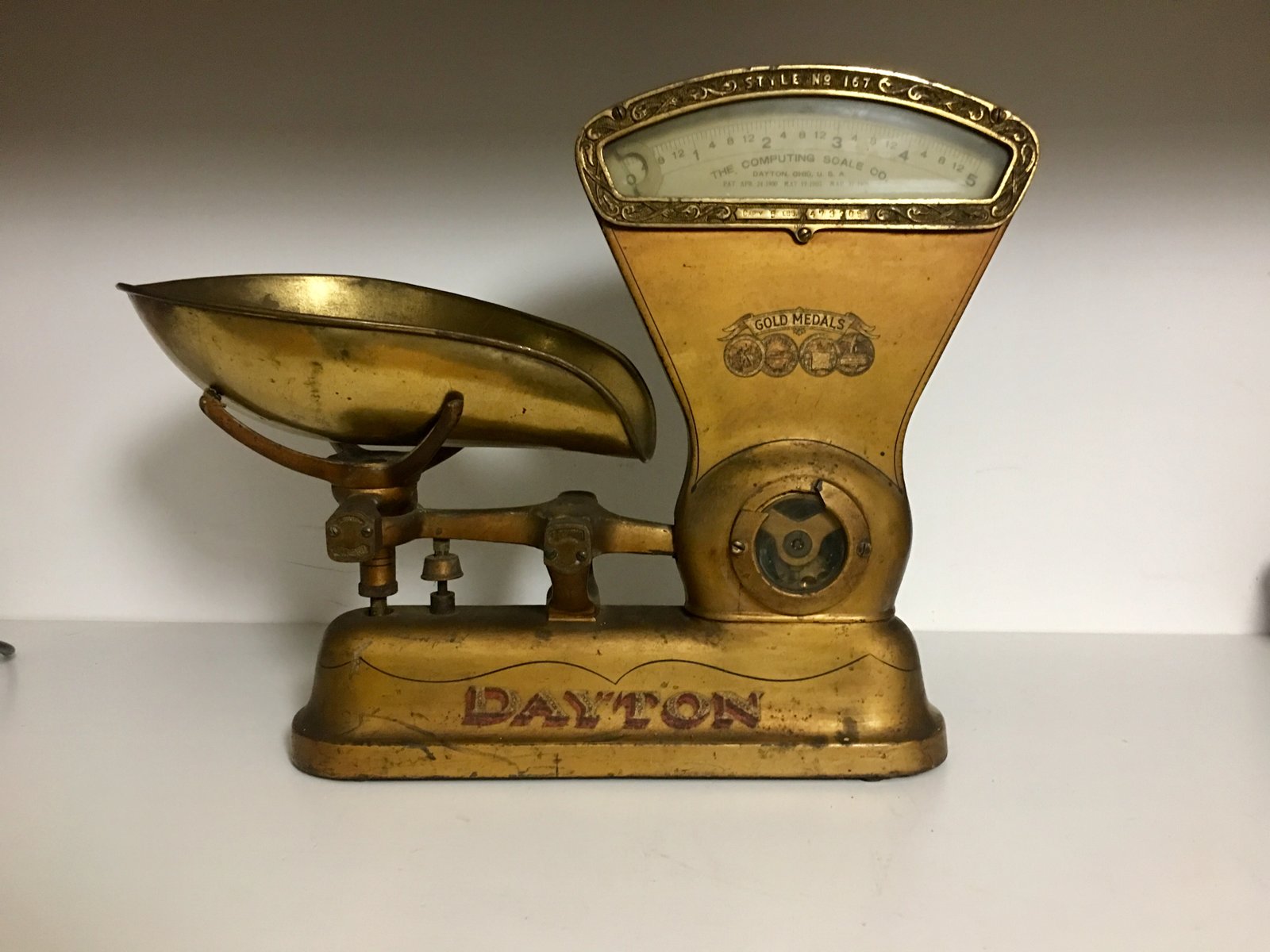 Balance Vintage en Fer et Laiton de Dayton, 1920s en vente sur Pamono