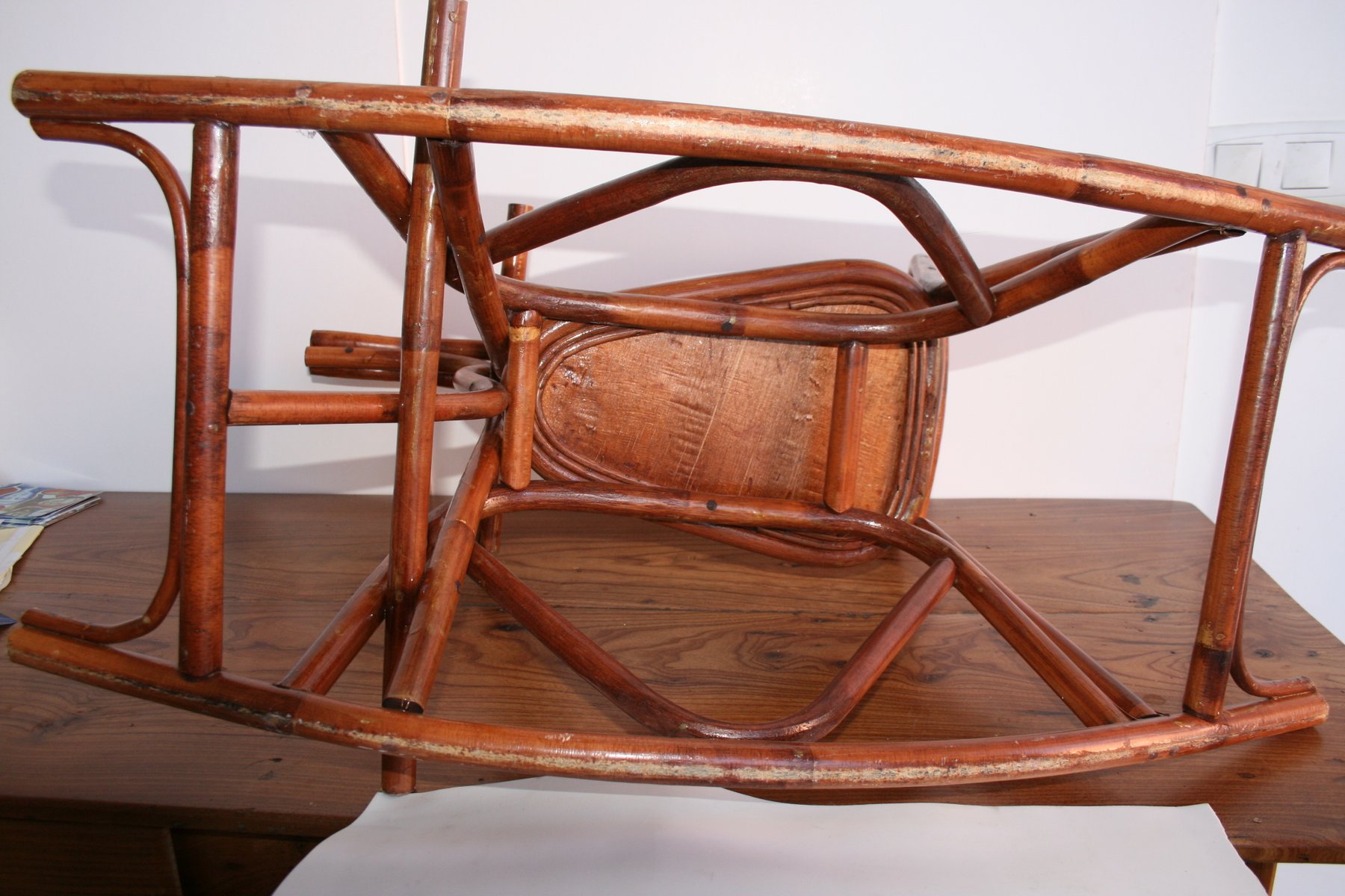 Schaukelstuhl für Kinder aus Bugholz & Rattan, 1930er bei Pamono kaufen