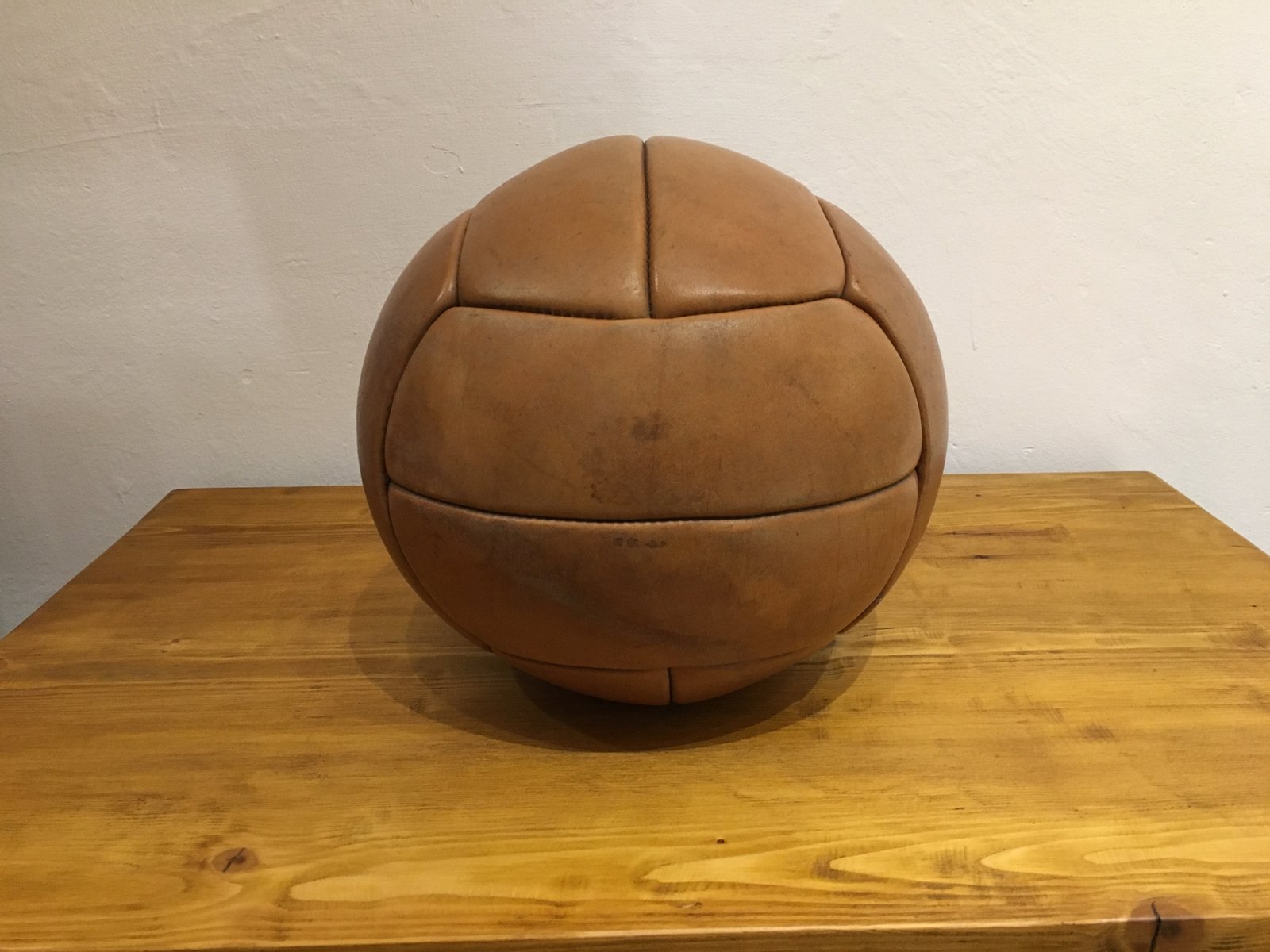 Médecine-ball Ancien McGurk 5 Kg En Cuir - Gym Et Training Vintage