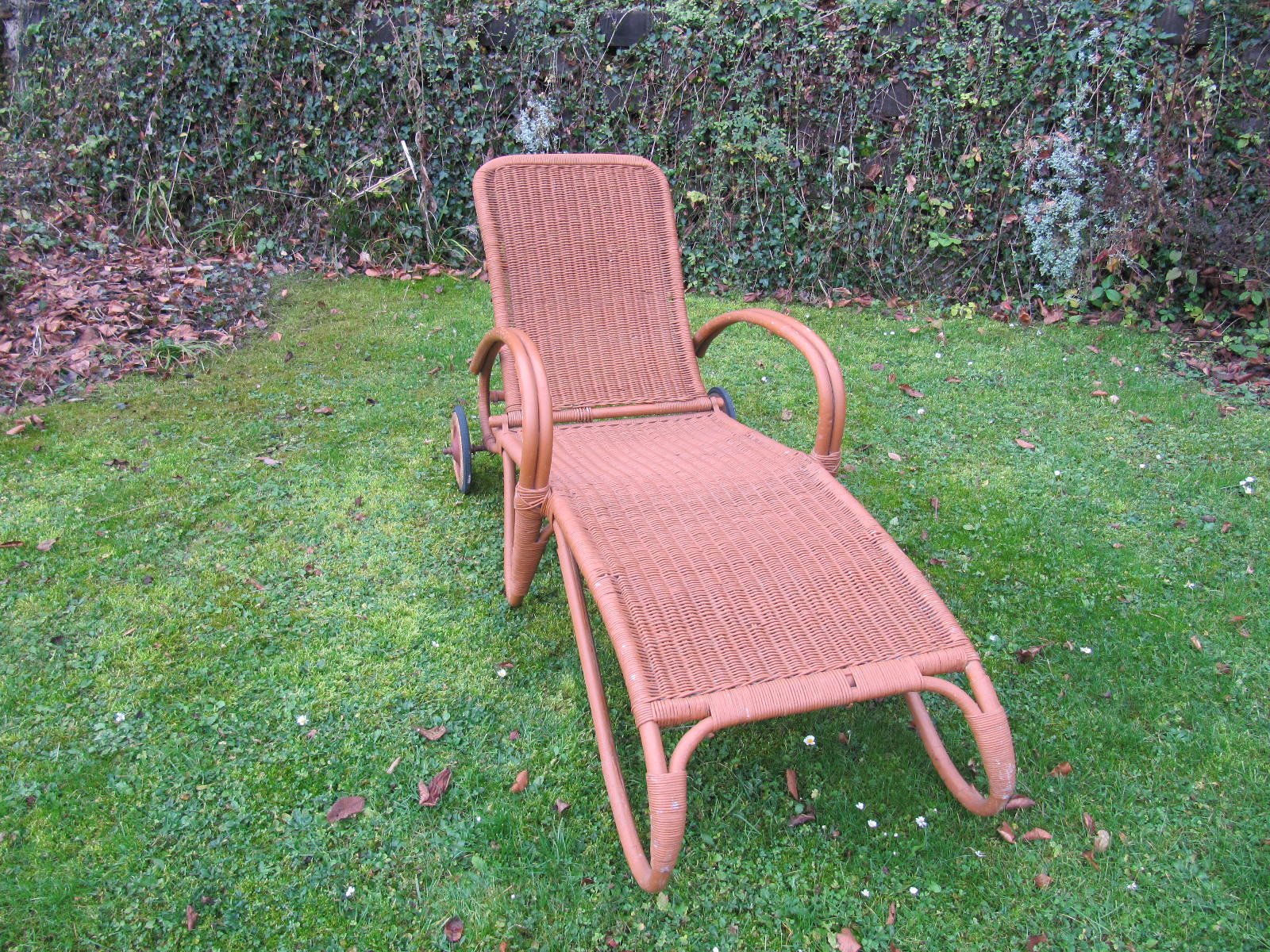 Vintage GartenLiegestuhl aus Rattan von Erich Dieckmann für F. Kerber