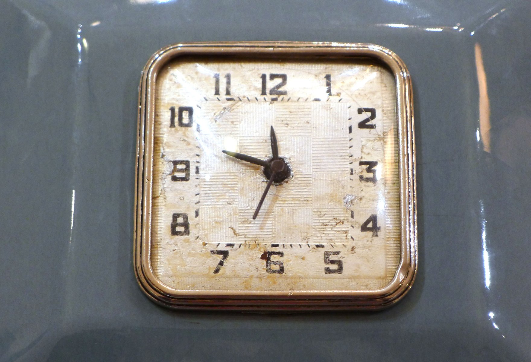 Reloj de repisa Art Déco de arenisca en venta en Pamono