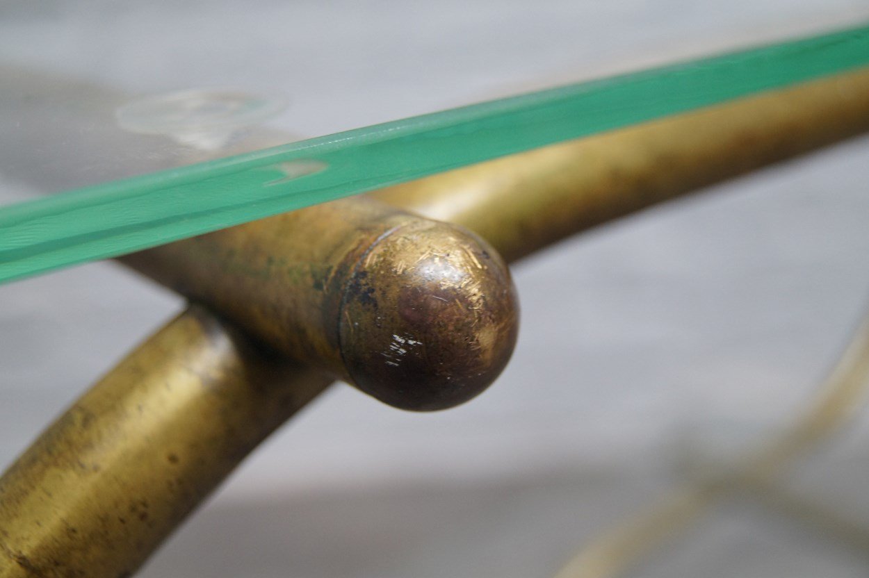 Vintage Bauhaus Beistelltisch Aus Rohrenformigem Messing 1930er Bei Pamono Kaufen