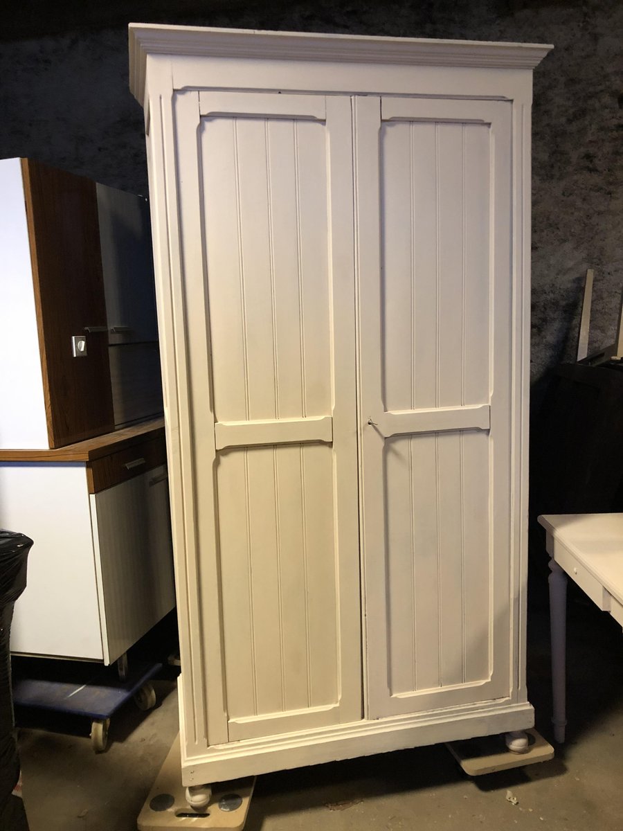 Cremefarbener französischer Vintage Schrank bei Pamono kaufen