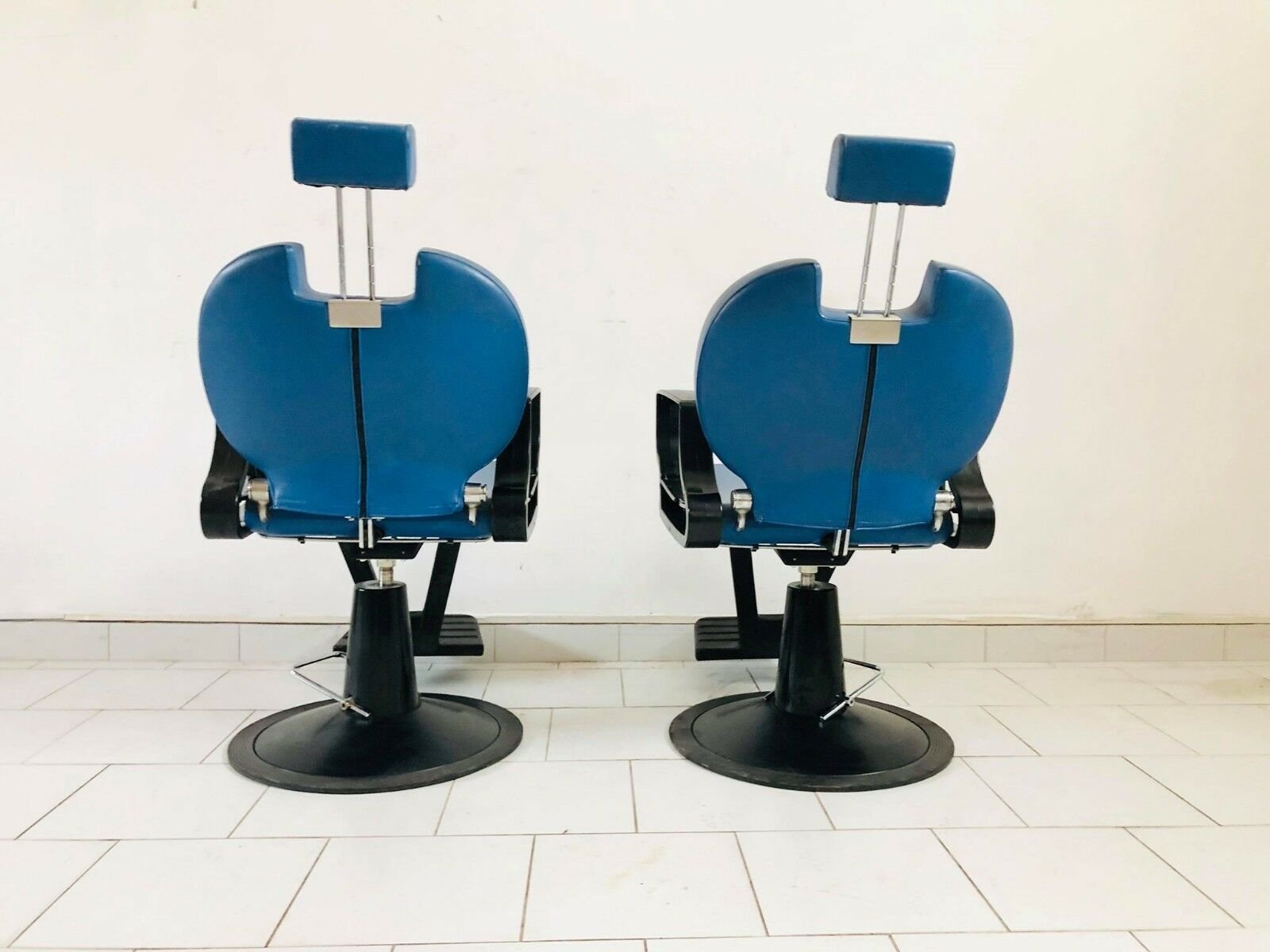 Vintage Blue Barber Chair, 1980s for sale at Pamono