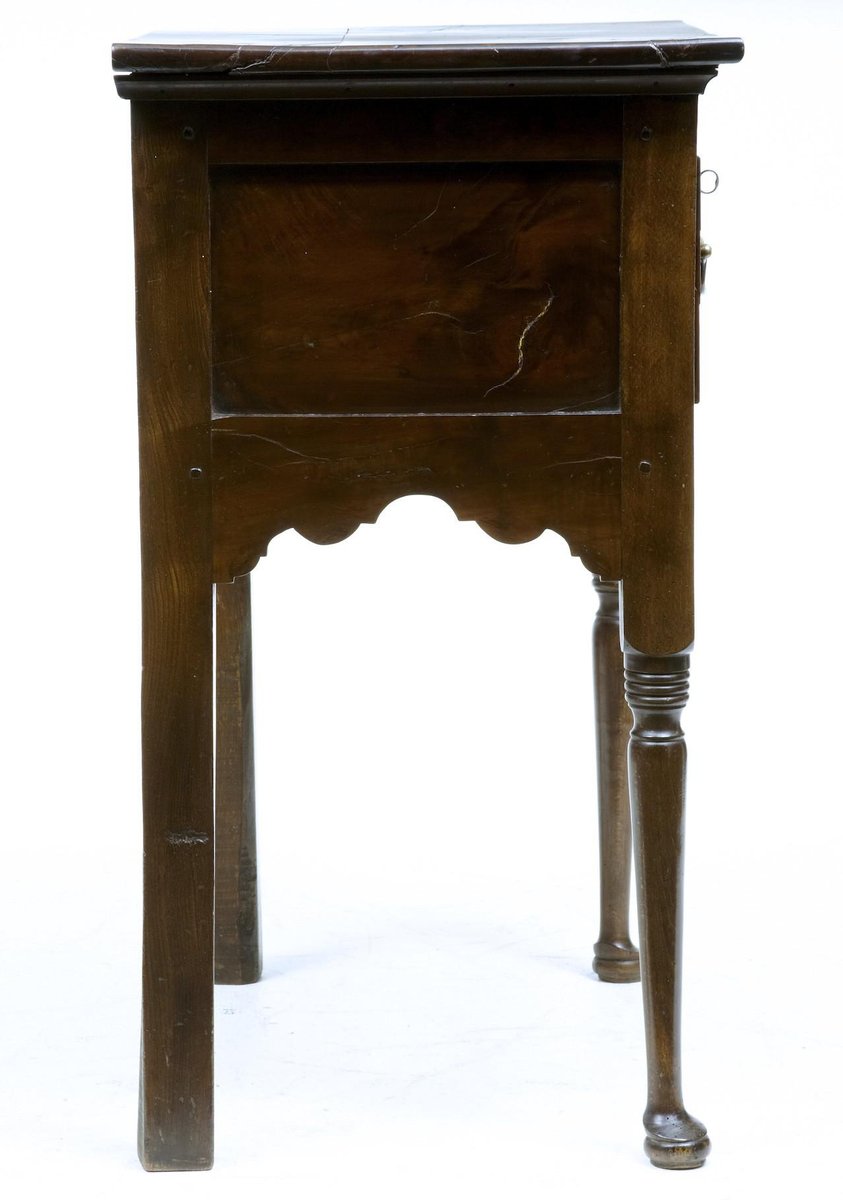 18th Century Small Yew Wood Side Table for sale at Pamono
