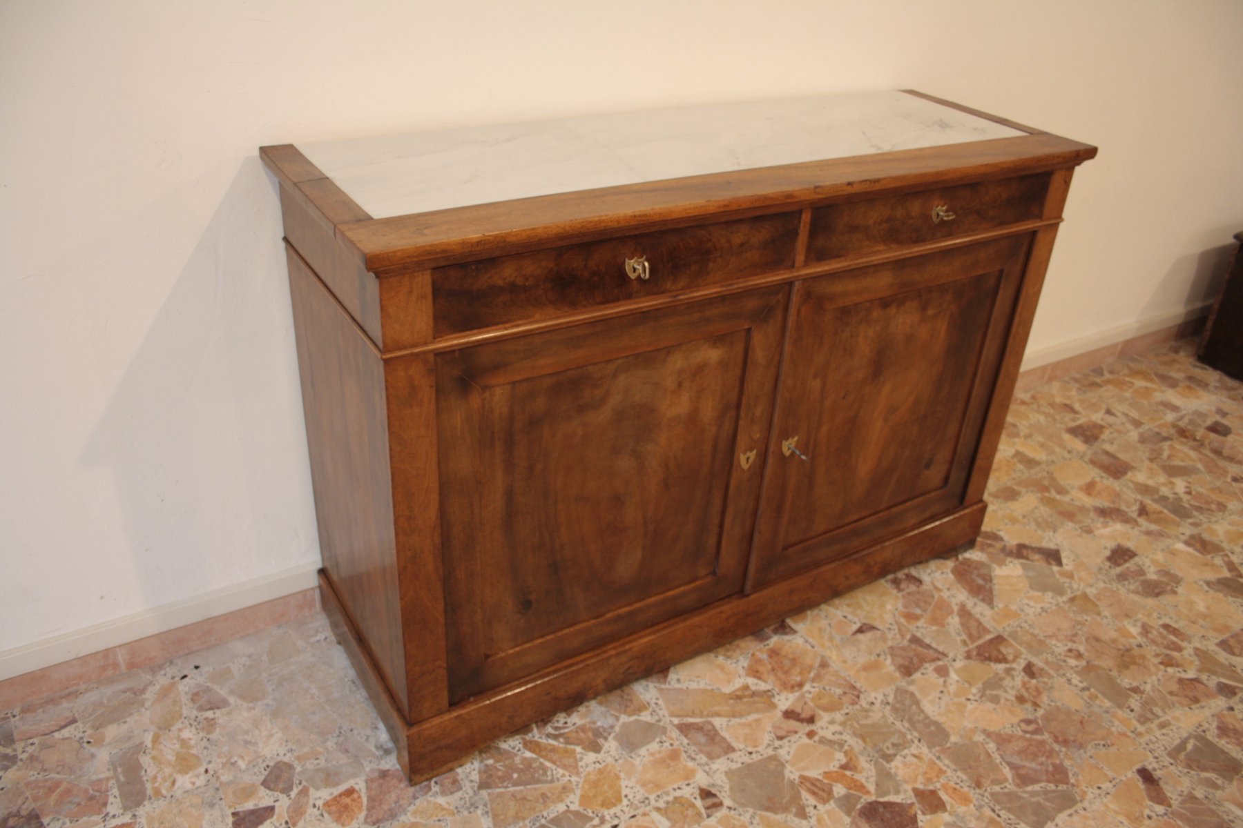 Credenza bassa antica, Francia in vendita su Pamono
