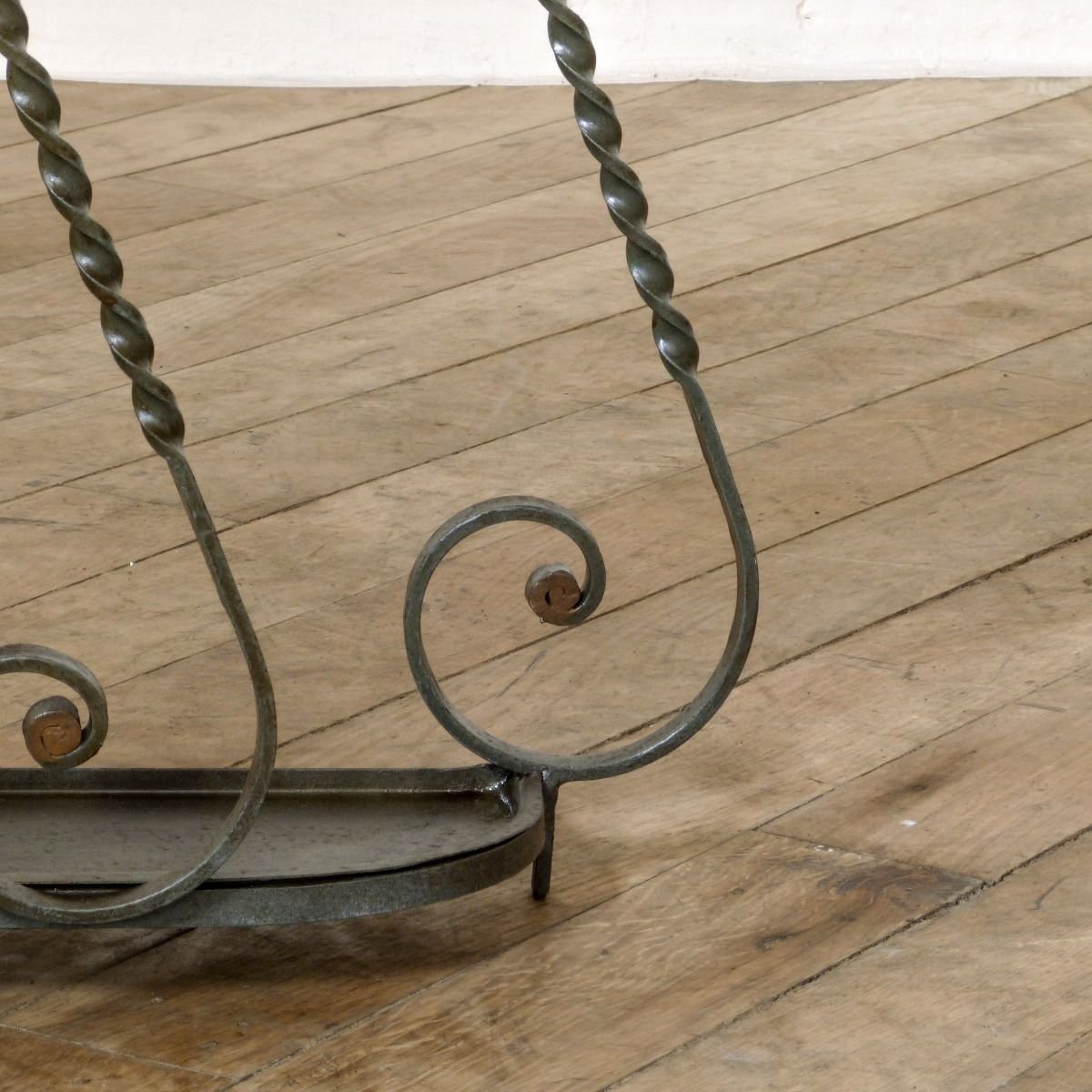 Paragüeros vintage de hierro forjado, años 60. Juego de 2 en venta en