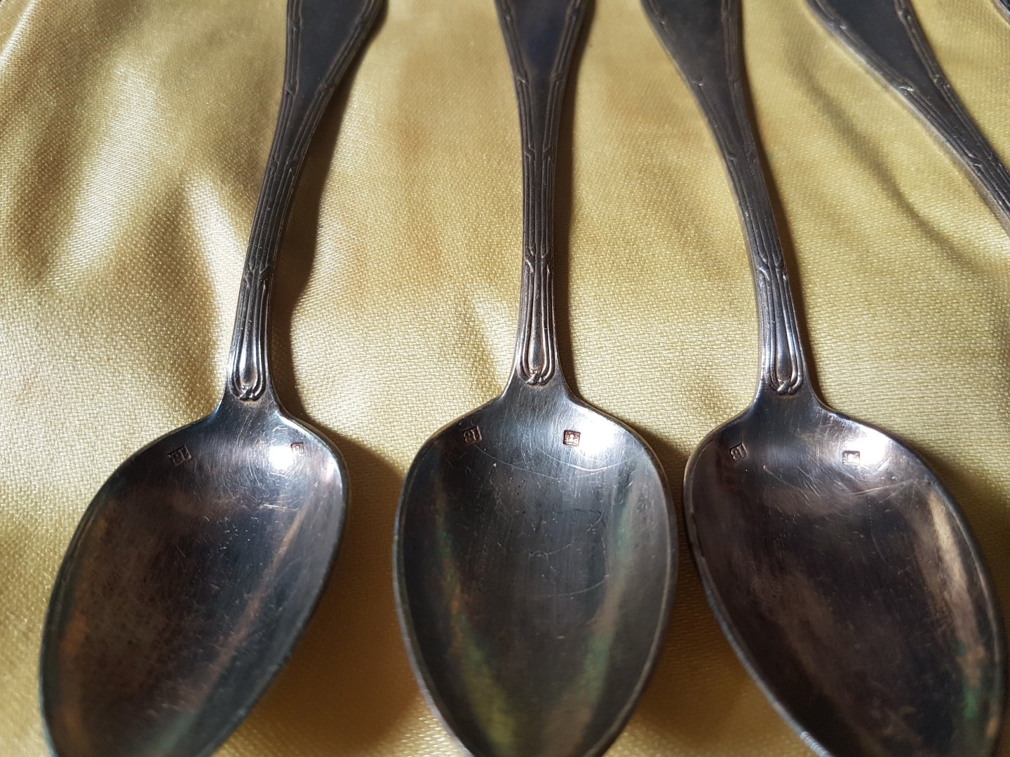Susie Cutlery Set 42 Pieces in Silver