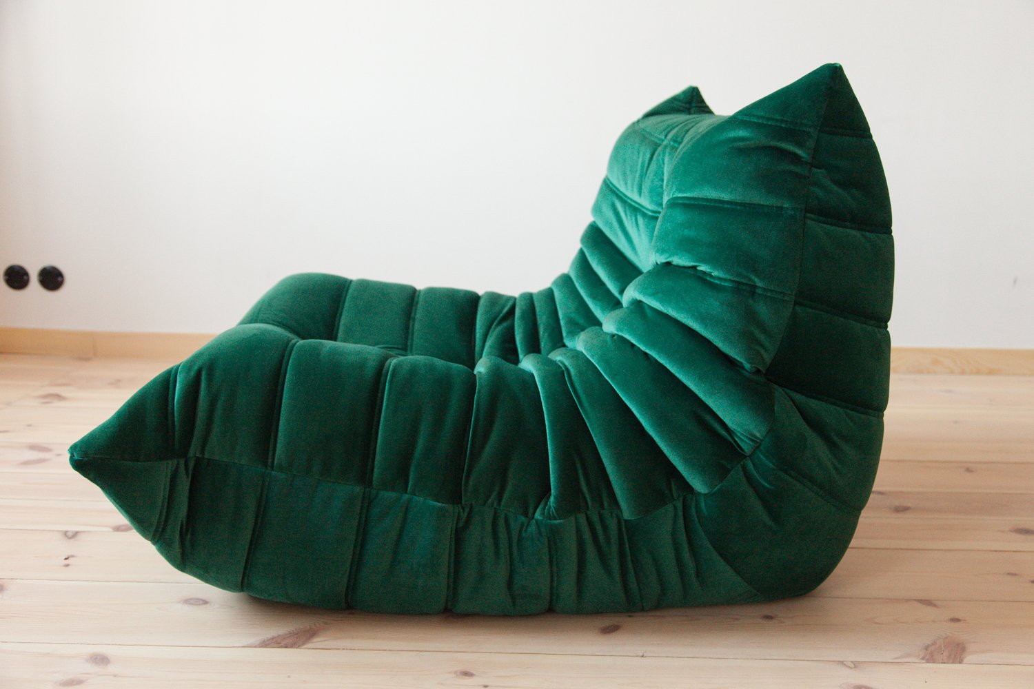 Togo Bottle Green Velvet Lounge Chair by Michel Ducaroy for Ligne Roset ...